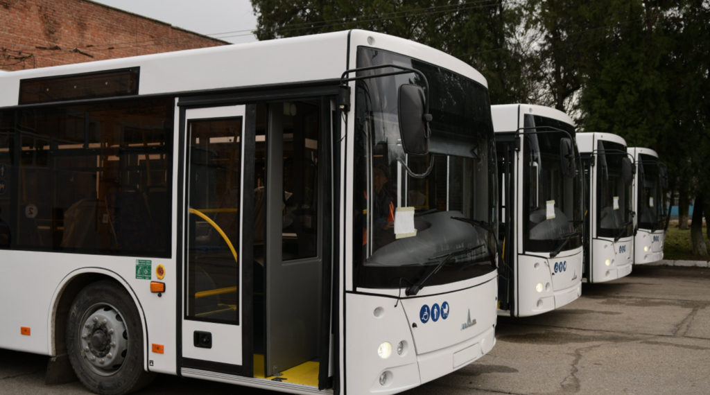 Краснодар получил 12 новых низкопольных автобусов