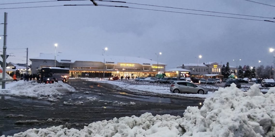 Из-за непогоды в Краснодаре может закрыться аэропорт