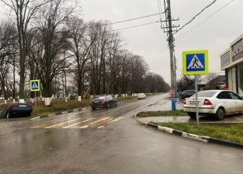 В Армавире столкнулись две иномарки: пострадала 4-летняя девочка