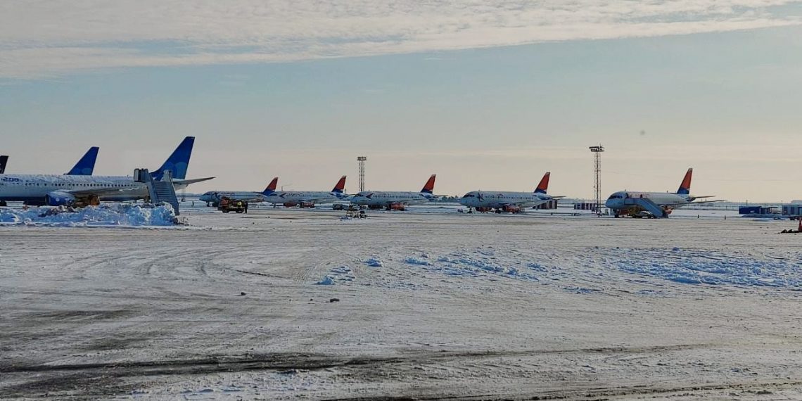 Из-за непогоды в Краснодаре закрыли аэропорт