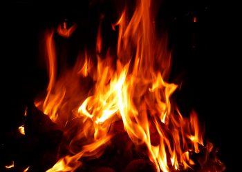 В Краснодаре горела квартира: погиб 67-летний мужчина