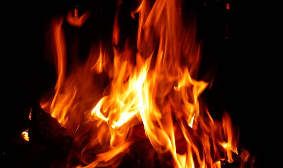 В Краснодаре горела квартира: погиб 67-летний мужчина