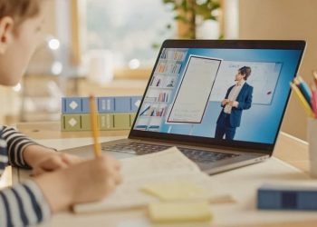 В понедельник краснодарским школьникам объявили выходной