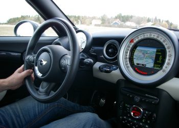 Армавирского чиновника подозревают в том, что он насмерть сбил женщину