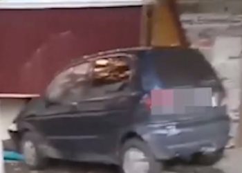 На Кубани пьяная женщина на Daewoo врезалась в дом