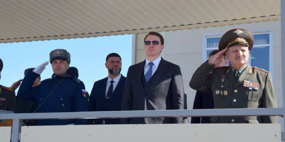 Копайгородский поздравил военных с Днем защитника Отечества