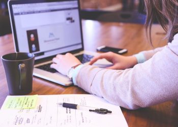 Жителей Кубани предупредили о мерах безопасности в сети Интернет