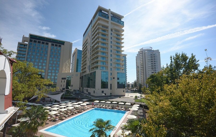 К курортному сезону на Кубани откроют 14 новых гостиниц и отелей