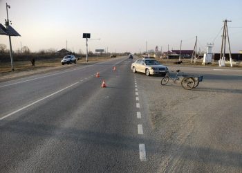 На Кубани иномарка сбила велосипедиста