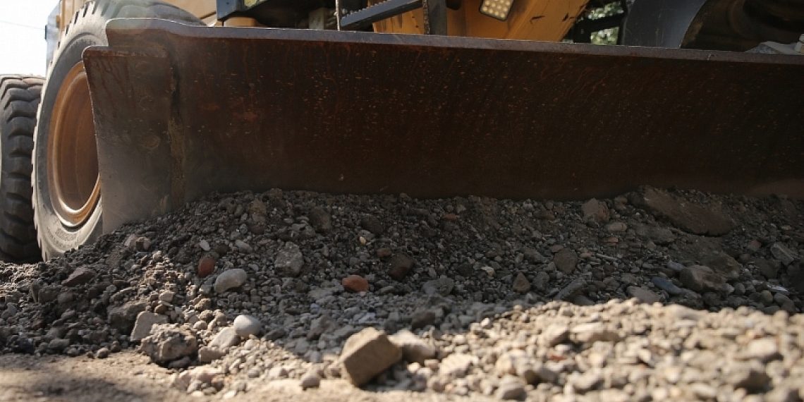 В Краснодаре отремонтируют около 50 участков гравийных дорог