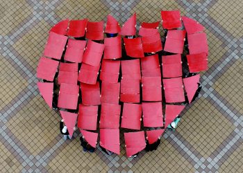 В Сочи прошел флешмоб, посвященный воссоединению Крыма с Россией