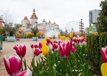 Сочи Парк анонсирует праздничные скидки в марте
