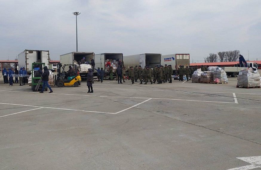 Кубань направила 100 тонн гуманитарной помощи на Украину