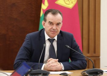 Кондратьев утвердил дополнительные меры поддержки для предприятий