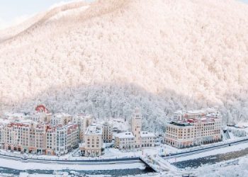 В «Розе Хутор» прокомментировали закрытие Booking.com