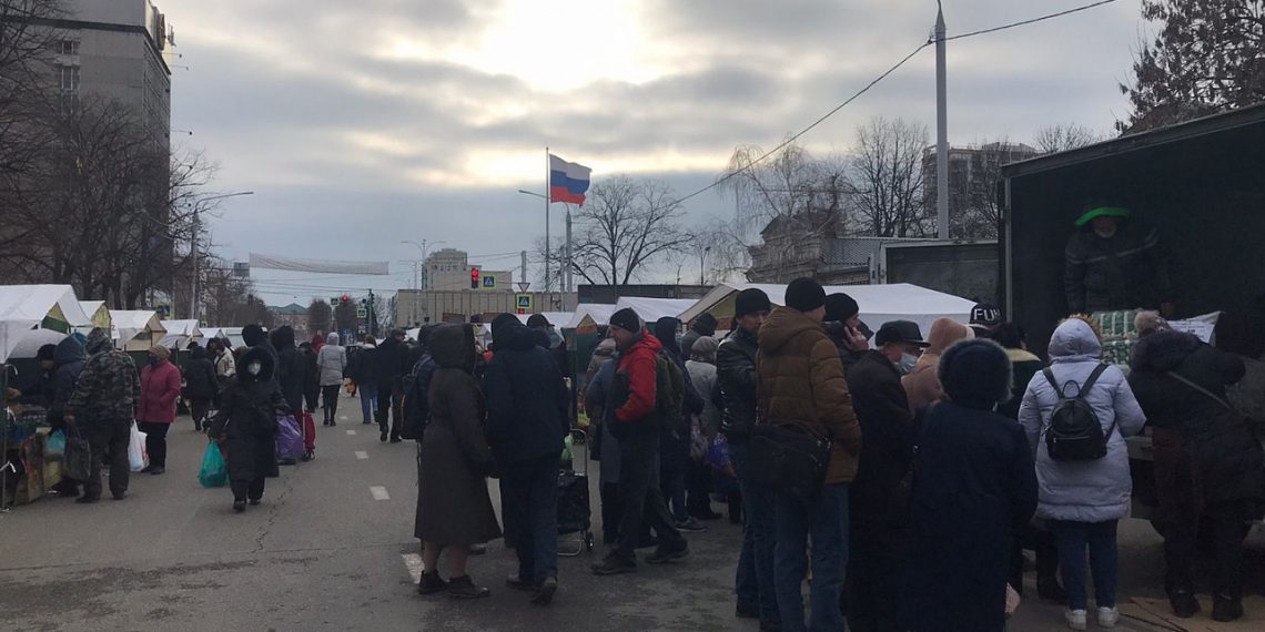 В Краснодаре проверили цены и наличие товаров на ярмарках