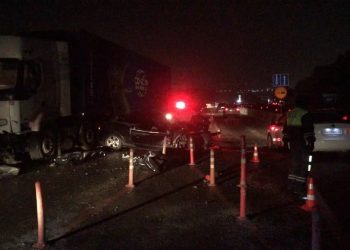 В ДТП с грузовиком на Кубани погибли три человека