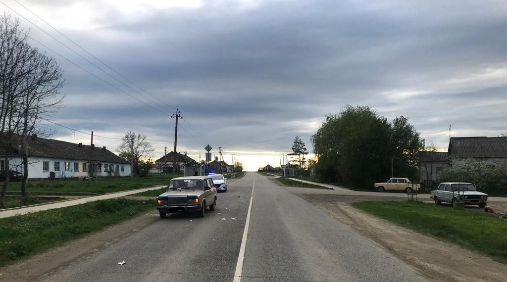 На Кубани ВАЗ сбил 14-летнюю девочку: она в больнице