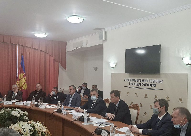 В Краснодаре прошло совещание по ситуации на Федоровском гидроузле