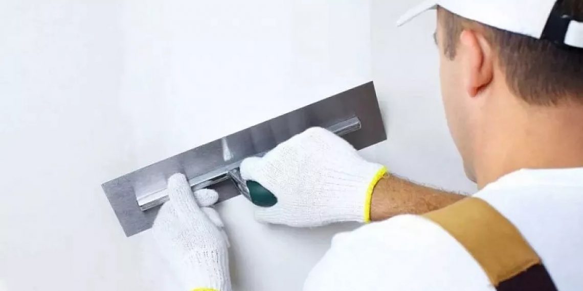 В Краснодаре начался ремонт квартир ветеранов