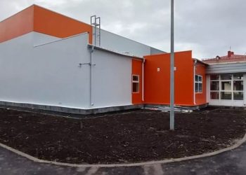 В одной из старейших школ Краснодара построили спортзал