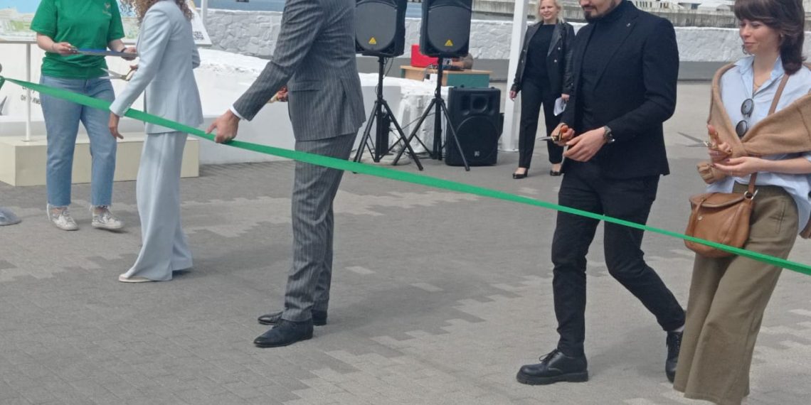 В Сочи открылся первый в России экопляж