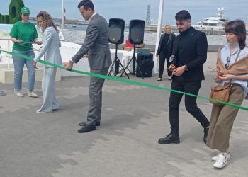 В Сочи открылся первый в России экопляж