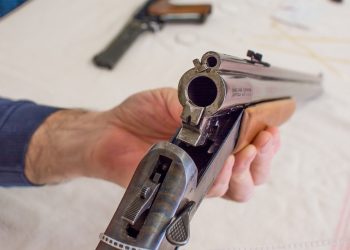 Жителя Кубани судили за то, что он случайно застрелил друга