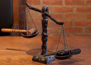 У кубанской семейной пары отобрали двух детей