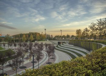 В Краснодаре полиция ищет участников массовой драки