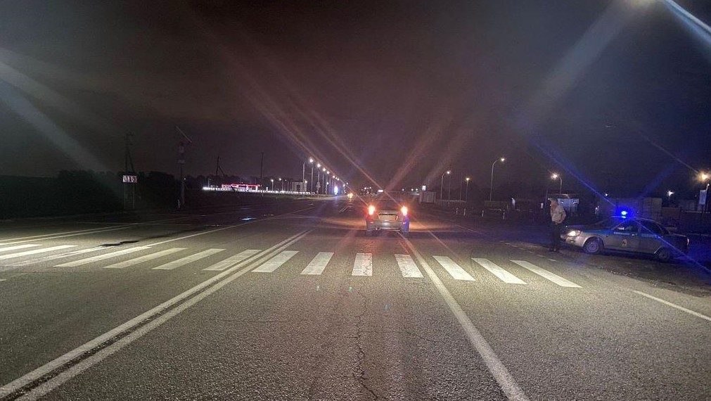 На Кубани женщина на «Ладе» сбила двух 17-летних девушек