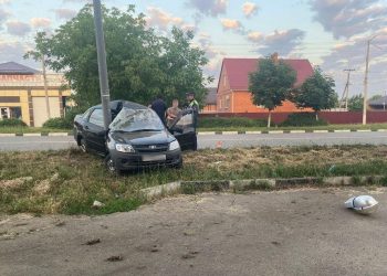 На Кубани  водитель устроил ДТП и сам пострадал