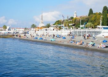 В Сочи находятся более 150 тысяч туристов