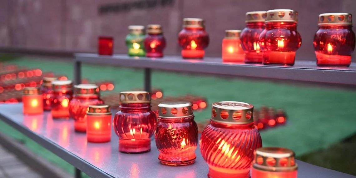 Краснодарцы почтили память павших в Великой Отечественной войне минутой молчания