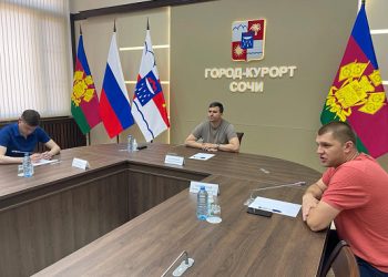 В Сочи прошло заседание оперштаба по устранению последствий аварий на водоводе