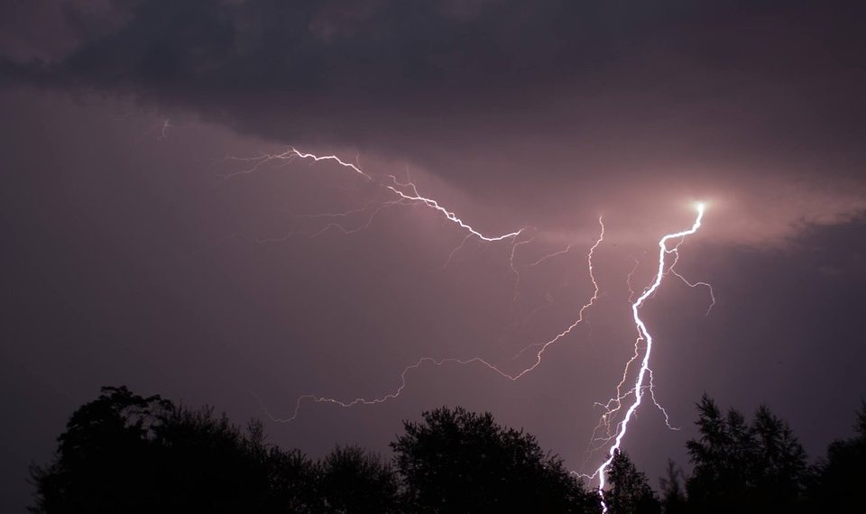 На Кубани объявили штормовое предупреждение