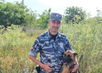 В Анапе полицейские спасли девушку от суицида