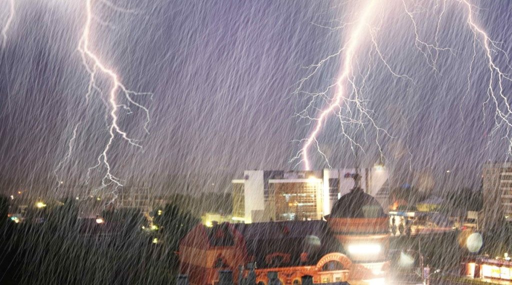 На Кубани ожидается град, гроза и сильный ветер