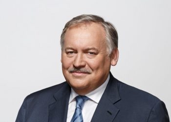 Общественники и бизнесмены отреагировали на запрос Затулина по Сириусу