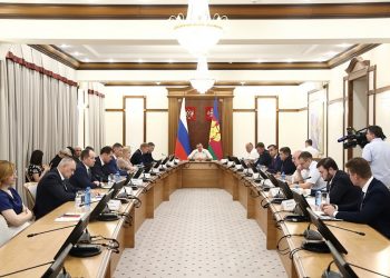 В адрес Кондратьева поступило 47 тысяч звонков и писем