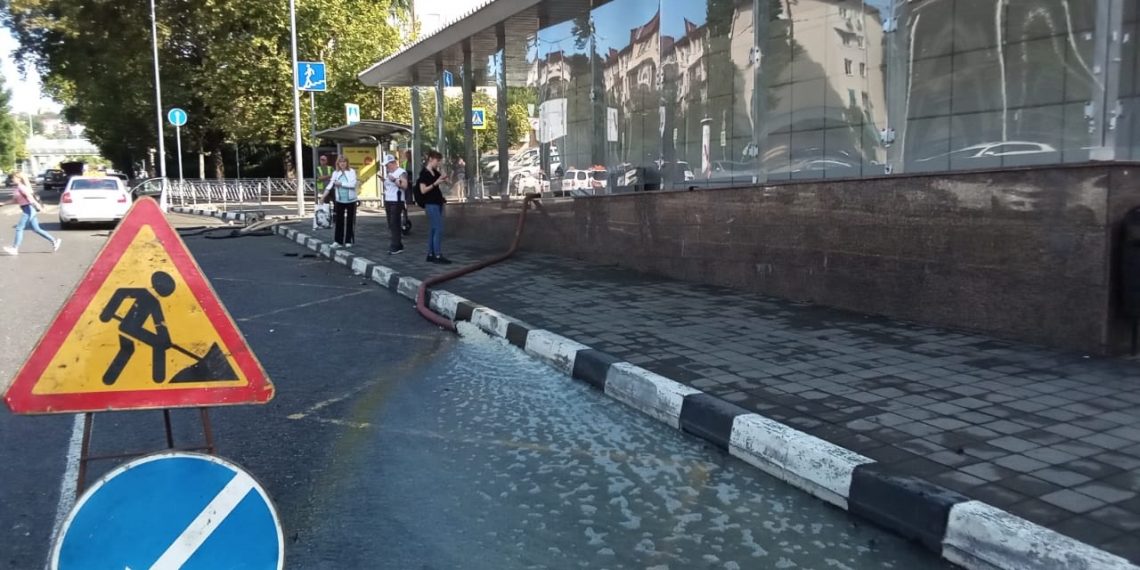 В Сочи всю ночь ликвидировали последствия ЧС