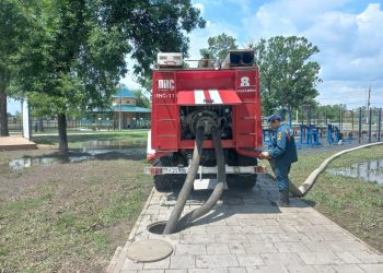 В Славянске-на-Кубани остаются подтопленными 269 дворов и 132 дома