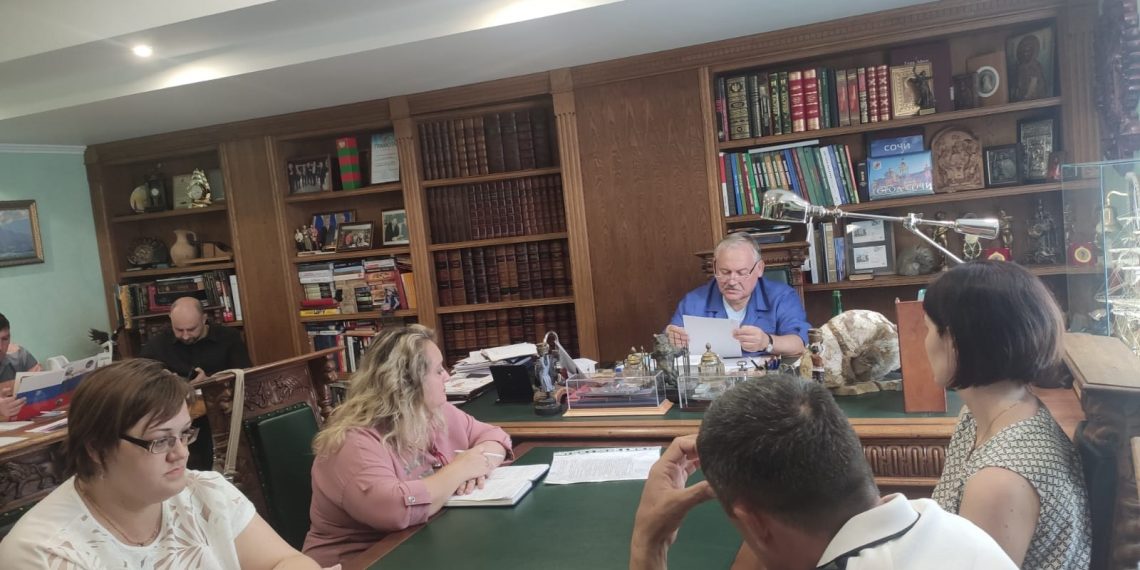 Константин Затулин провел личный прием граждан: жителей Сочи и Сириуса