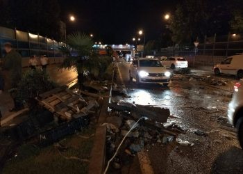 Из-за непогоды в Сочи погибла женщина