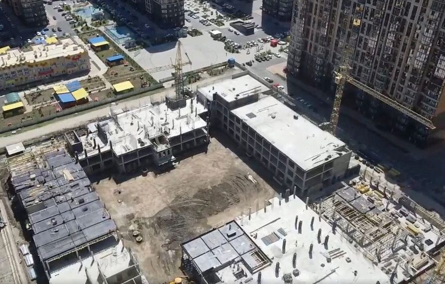 Школу на 1550 мест в Краснодаре построили на 31%