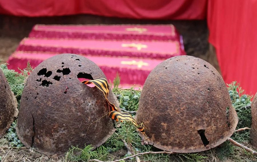 На Кубани захоронили останки 62 советских воинов