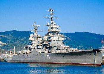 Кондратьев  поздравил моряков с Днем ВМФ