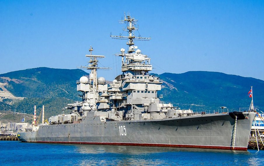 Кондратьев  поздравил моряков с Днем ВМФ