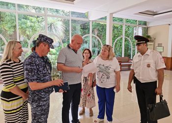 В Сочи избирательные участки готовят к выборам