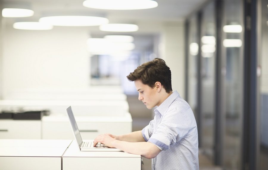 Летом в Краснодаре трудоустроили почти 2500 подростков